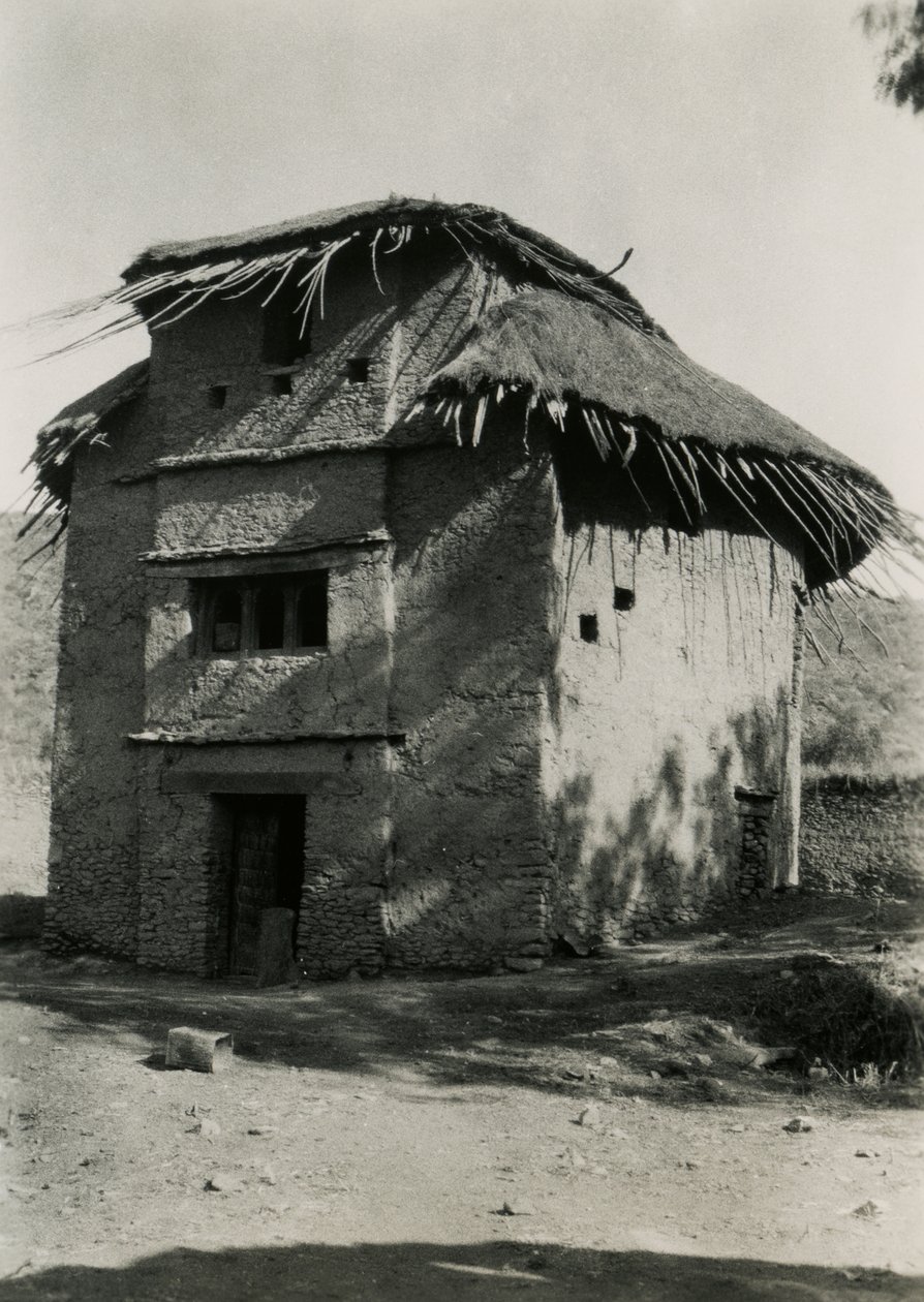 埃塞俄比亚阿克苏姆，茅草屋顶的方形小屋，摄影师：Ugo Monneret de Villard 作者 乌戈·莫内雷·德·维拉德