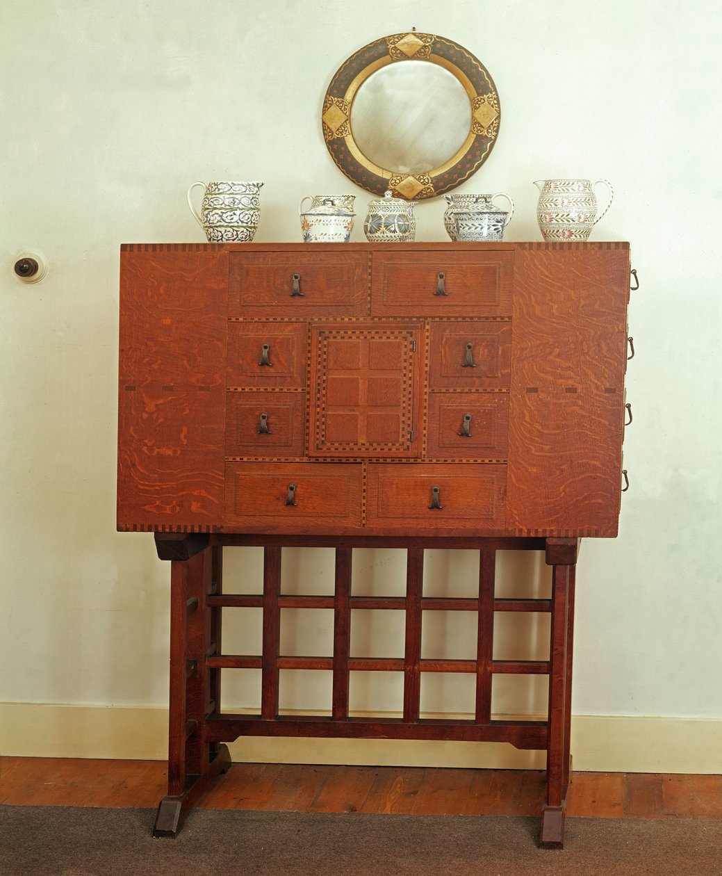 在Sidney Barnsley 1865-1926 c.1910照片设计的立场内阁 作者 未知未知