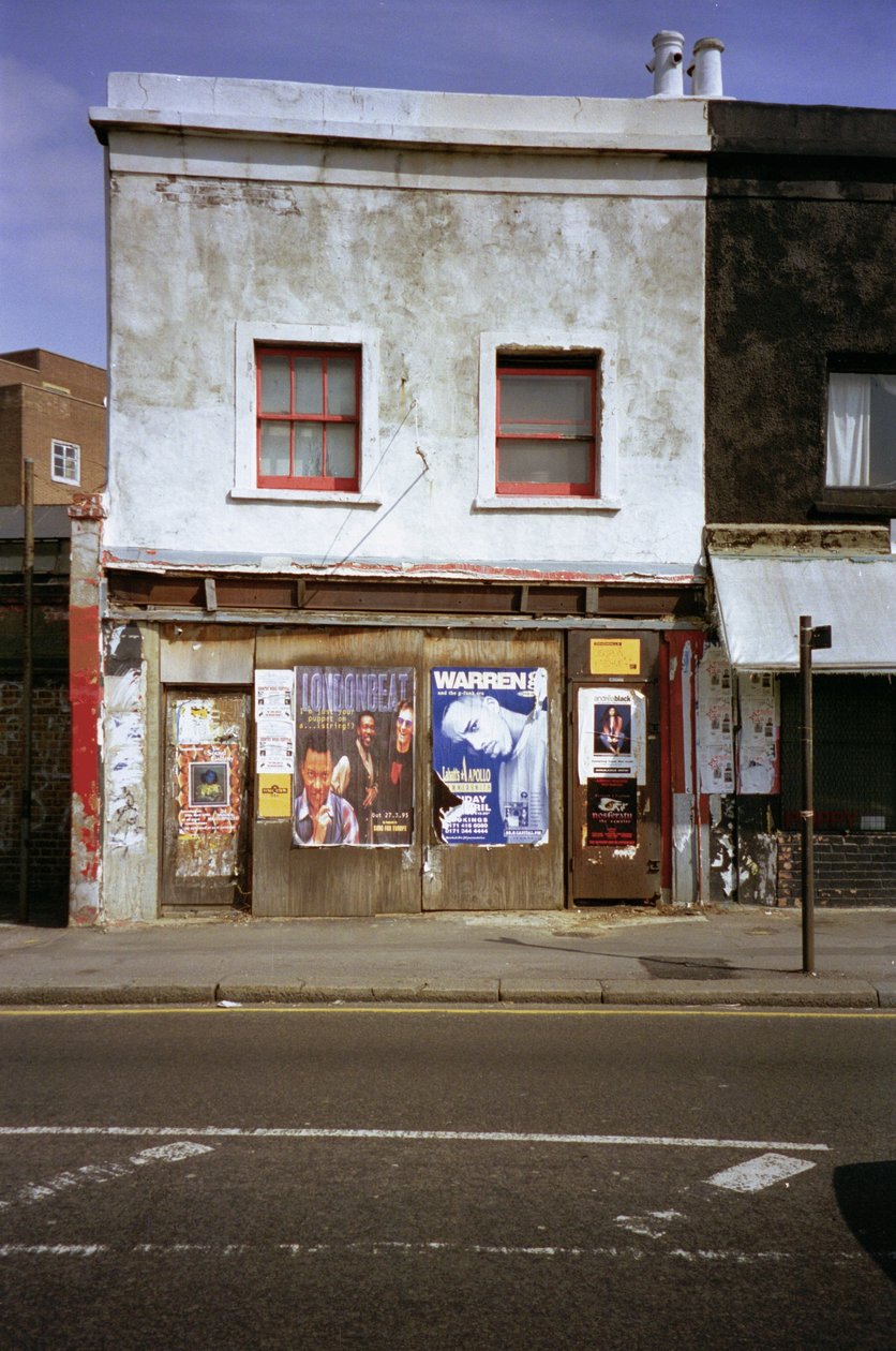 空店，Kensal Green，1995 作者 未知未知