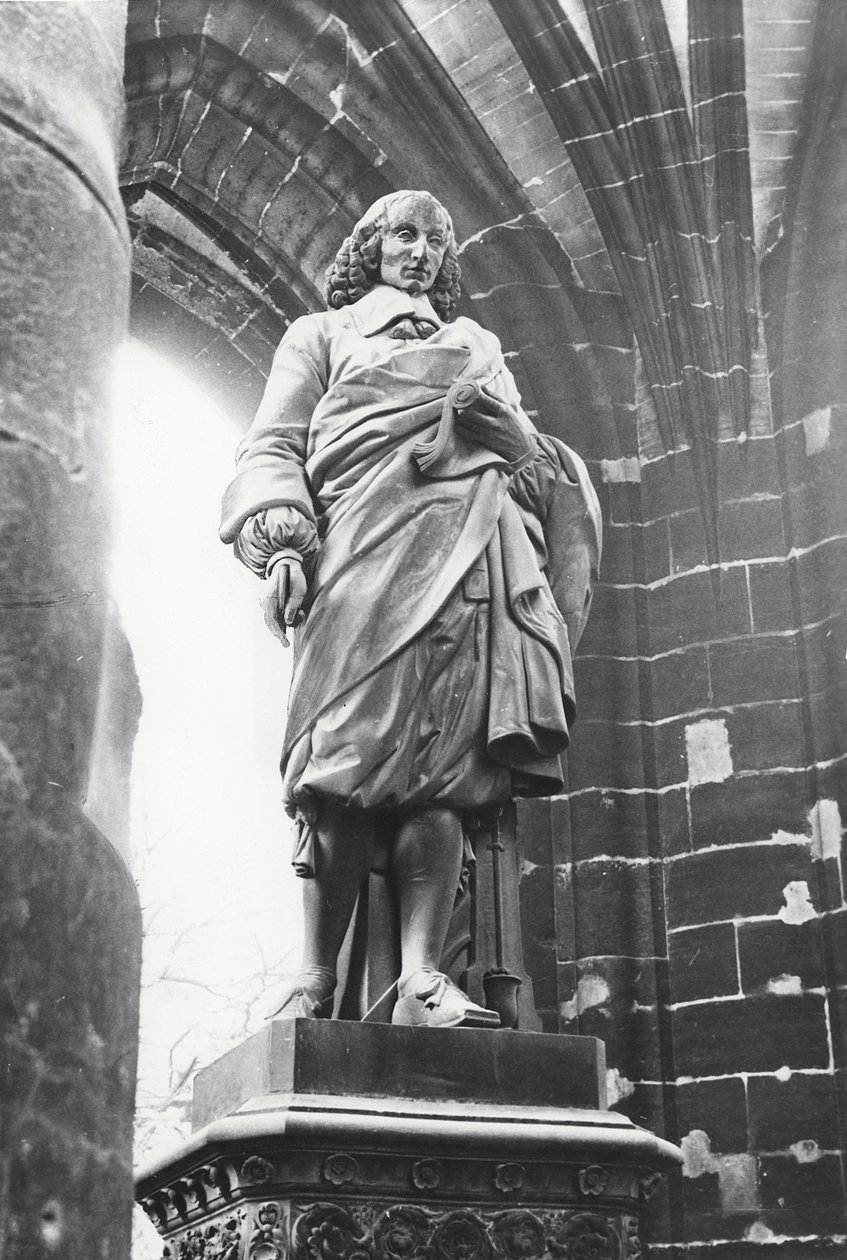 Blaise Pascal，巴黎，法国雕象 作者 未知未知