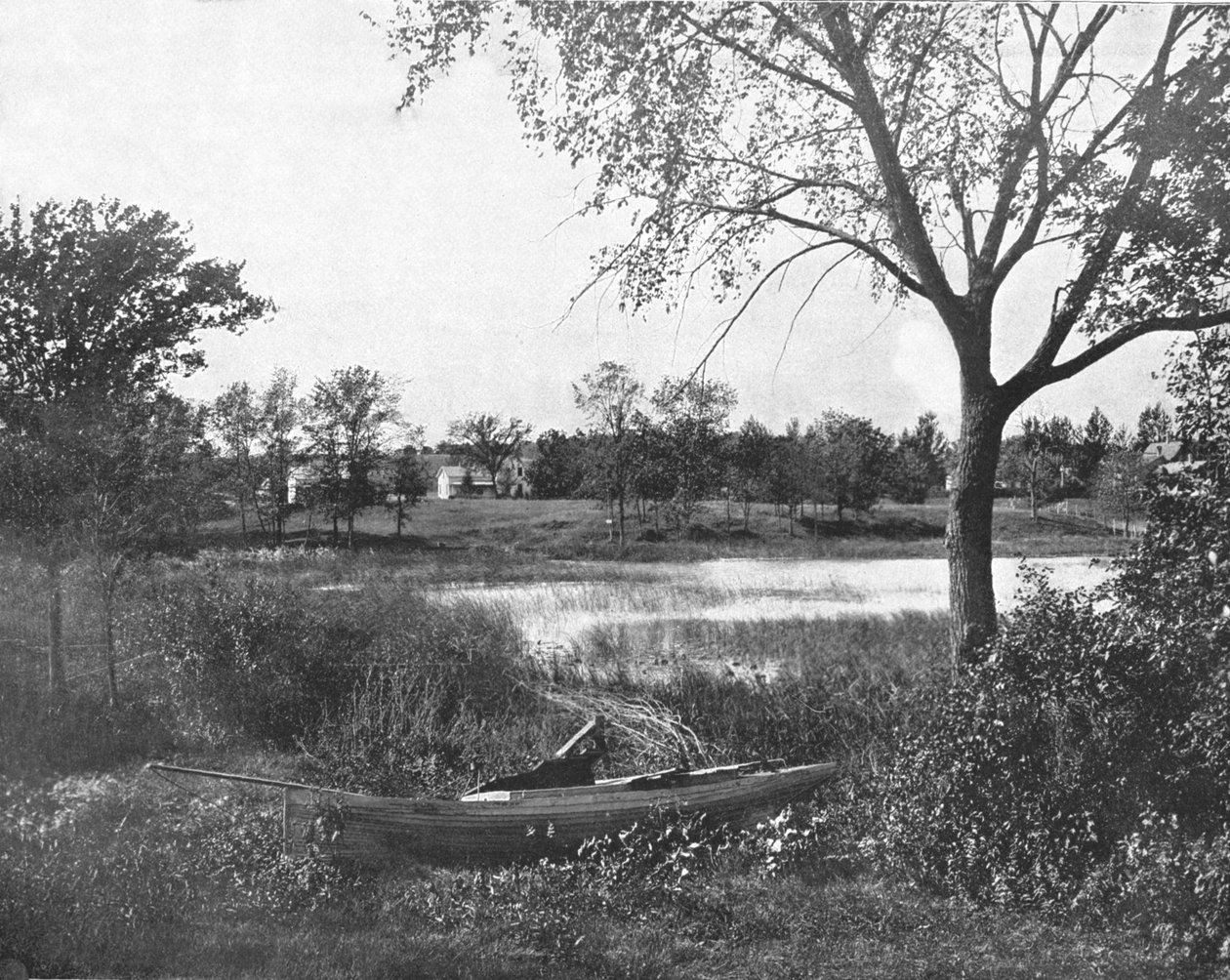 美国威斯康星州奥科诺莫沃克市Lac la Belle湾，摄于1900年。 作者 不明