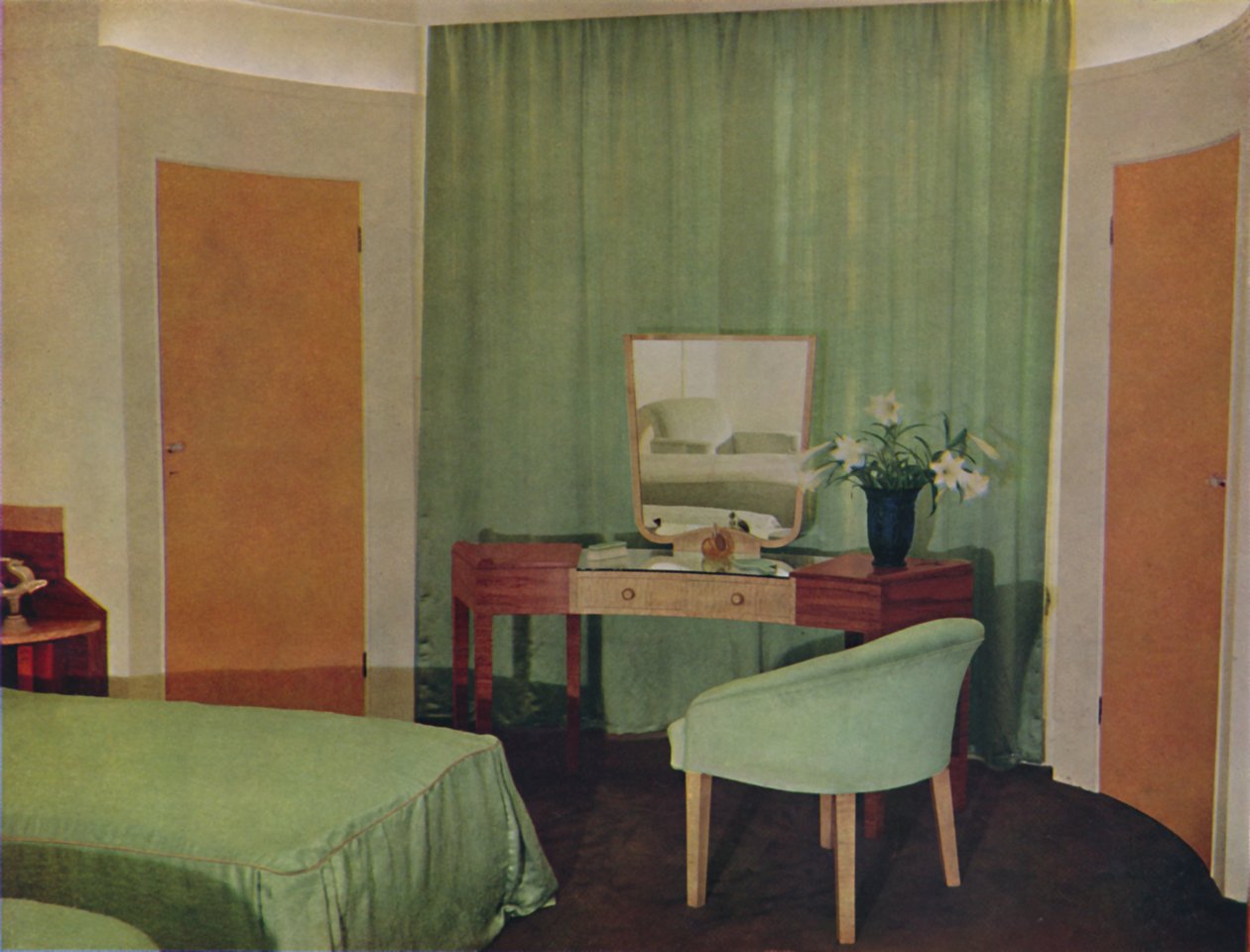 伦敦Ian Henderson＆Co.设计的波特兰广场房屋中的一间卧室，1935年 作者 不明