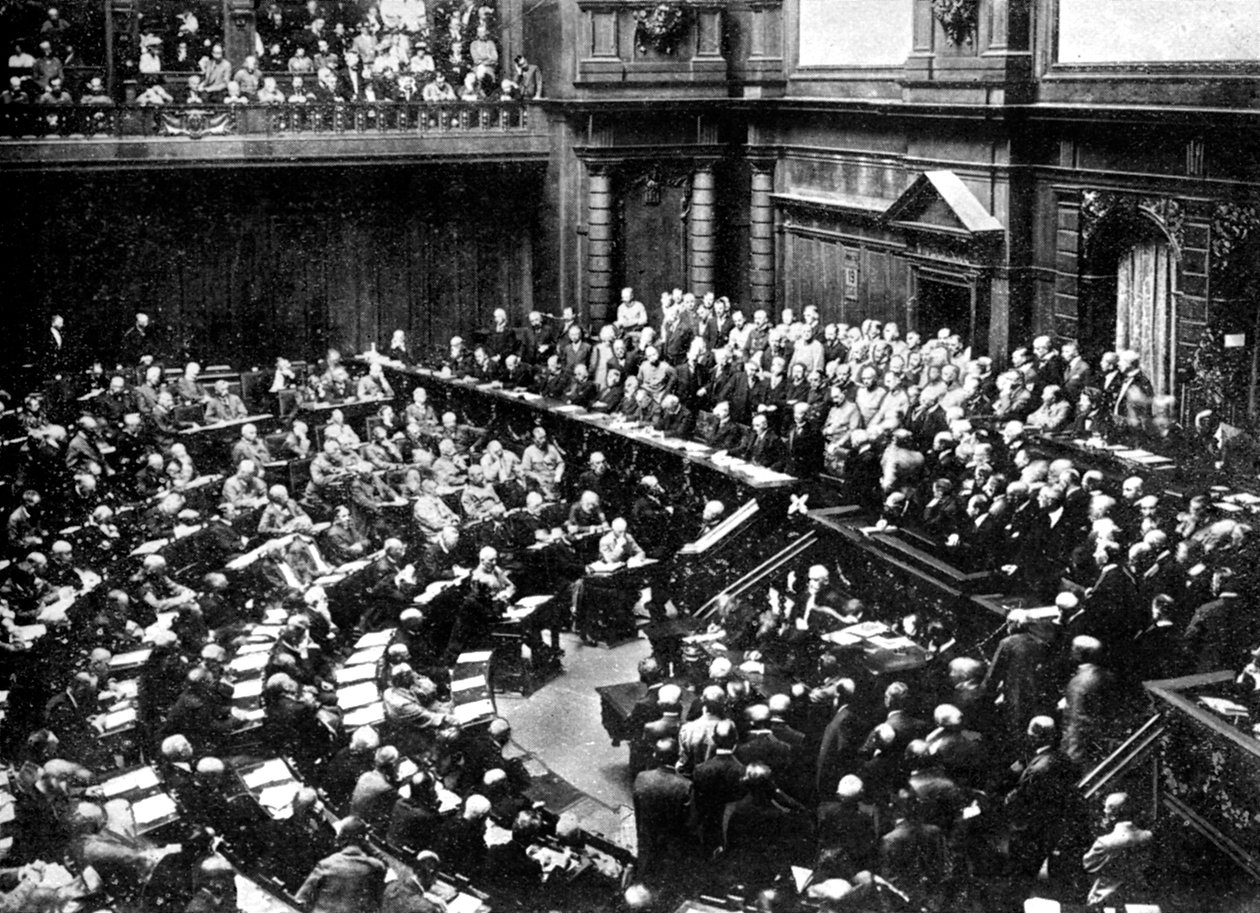 国会大厦的典型开会，德意志共和国议会，1926年 作者 不明
