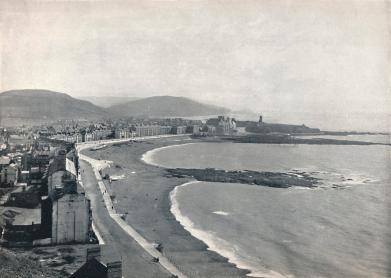 阿伯里斯特威斯（Aberystwith）-海湾风景，展示城堡和大学学院，1895年 作者 不明