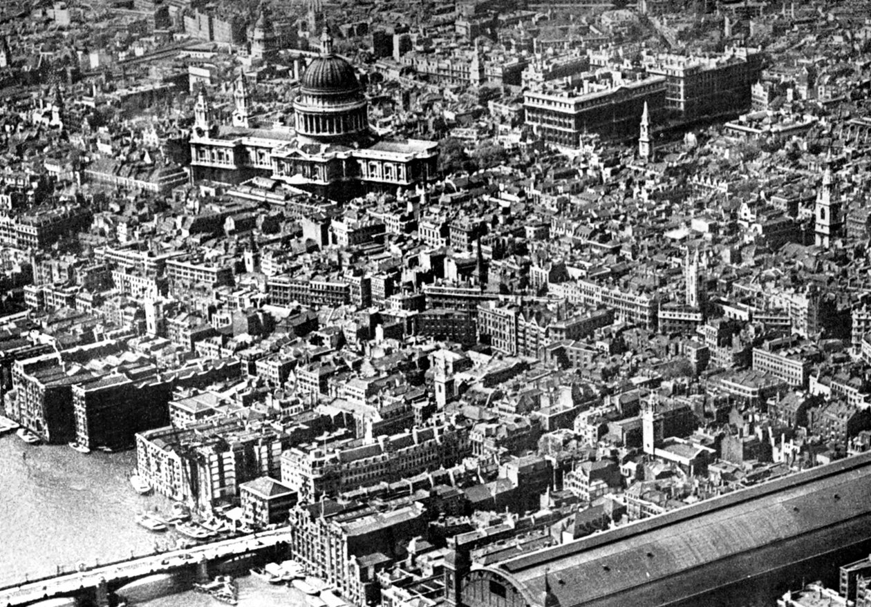 伦敦的鸟瞰图，显示圣保罗大教堂，1926年 作者 不明