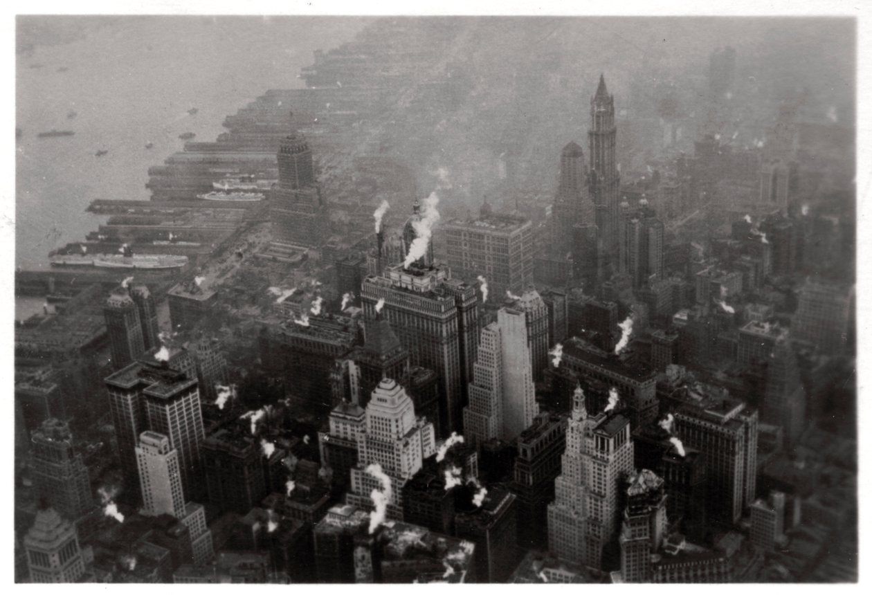 齐柏林飞艇，美国纽约曼哈顿的鸟瞰图，1928年，1933年 作者 不明