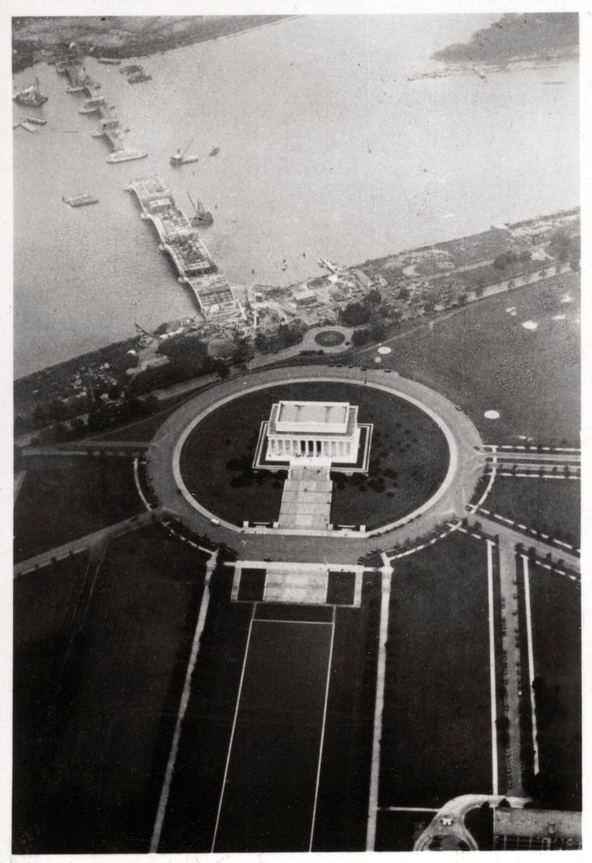 林肯纪念堂，美国华盛顿特区的鸟瞰图，来自齐柏林飞艇，1928年，1933年 作者 不明