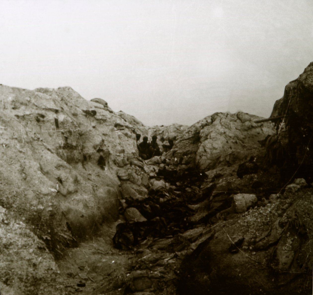 袭击发生后，法国Rozieres，c1914-c1918 作者 不明