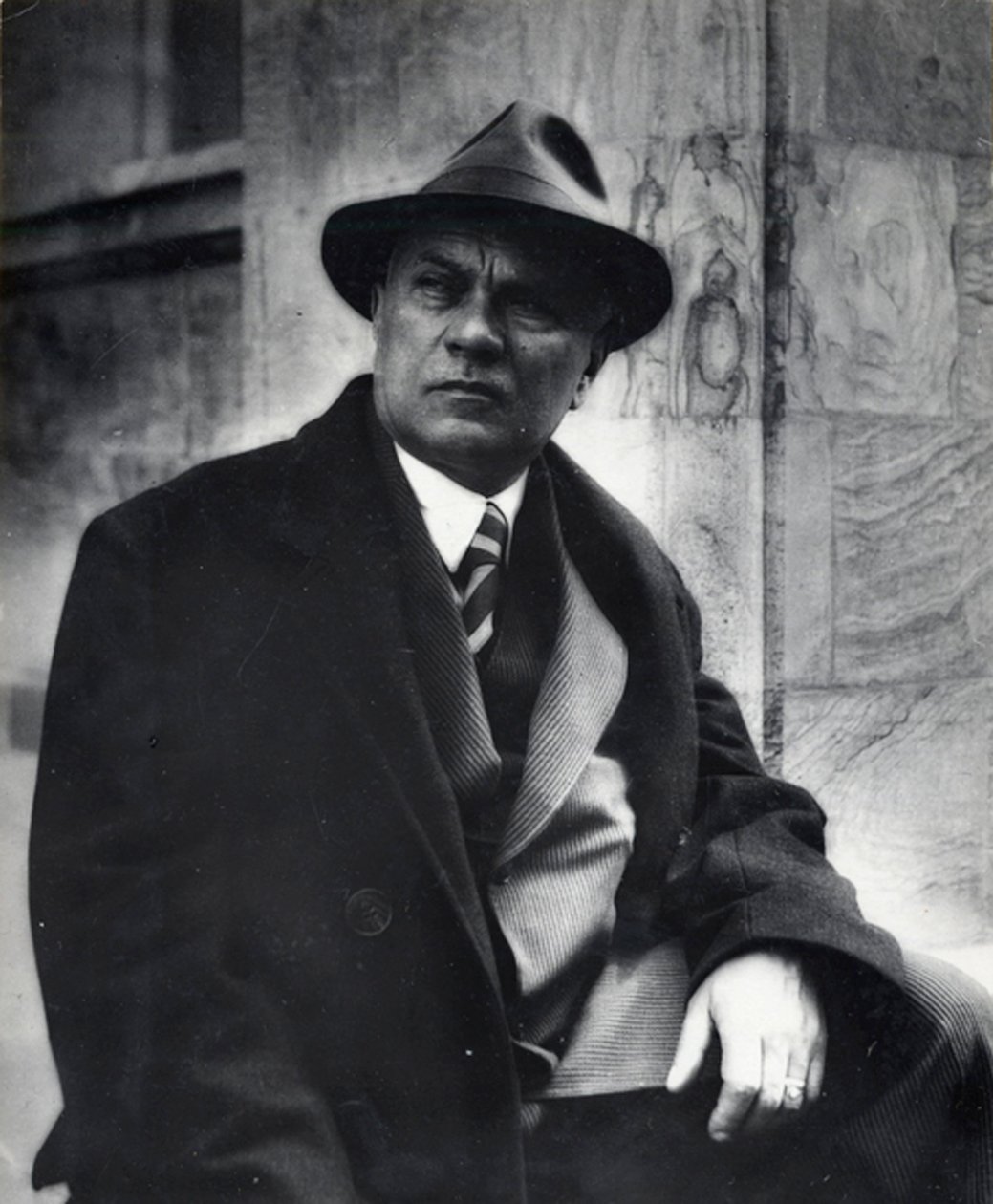 阿列克谢（Alexey Viktorovich Shchusev）1873-1949 作者 不明
