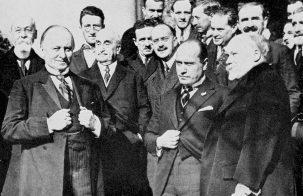 参加1922年洛桑会议的同盟代表 作者 不明