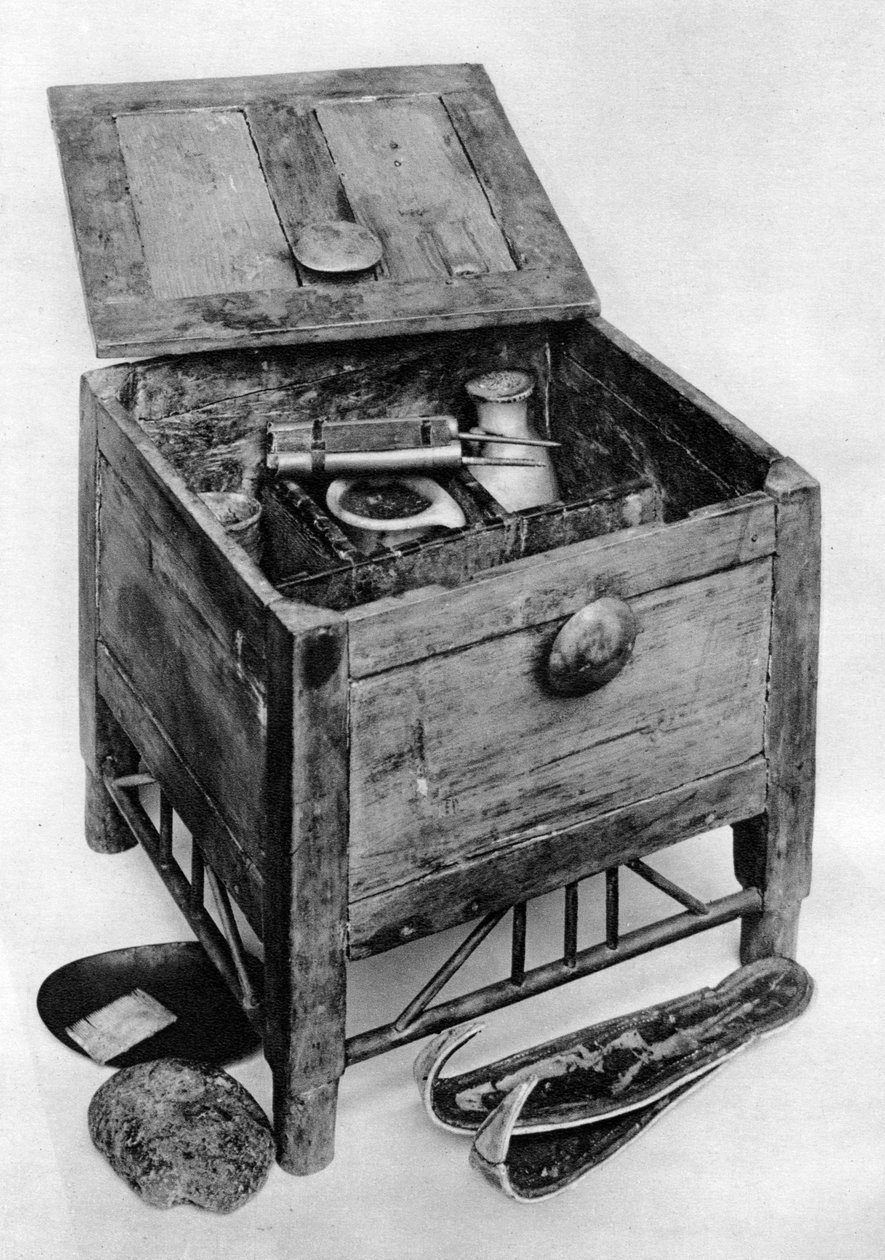 1936年，古埃及木制马桶箱 作者 不明