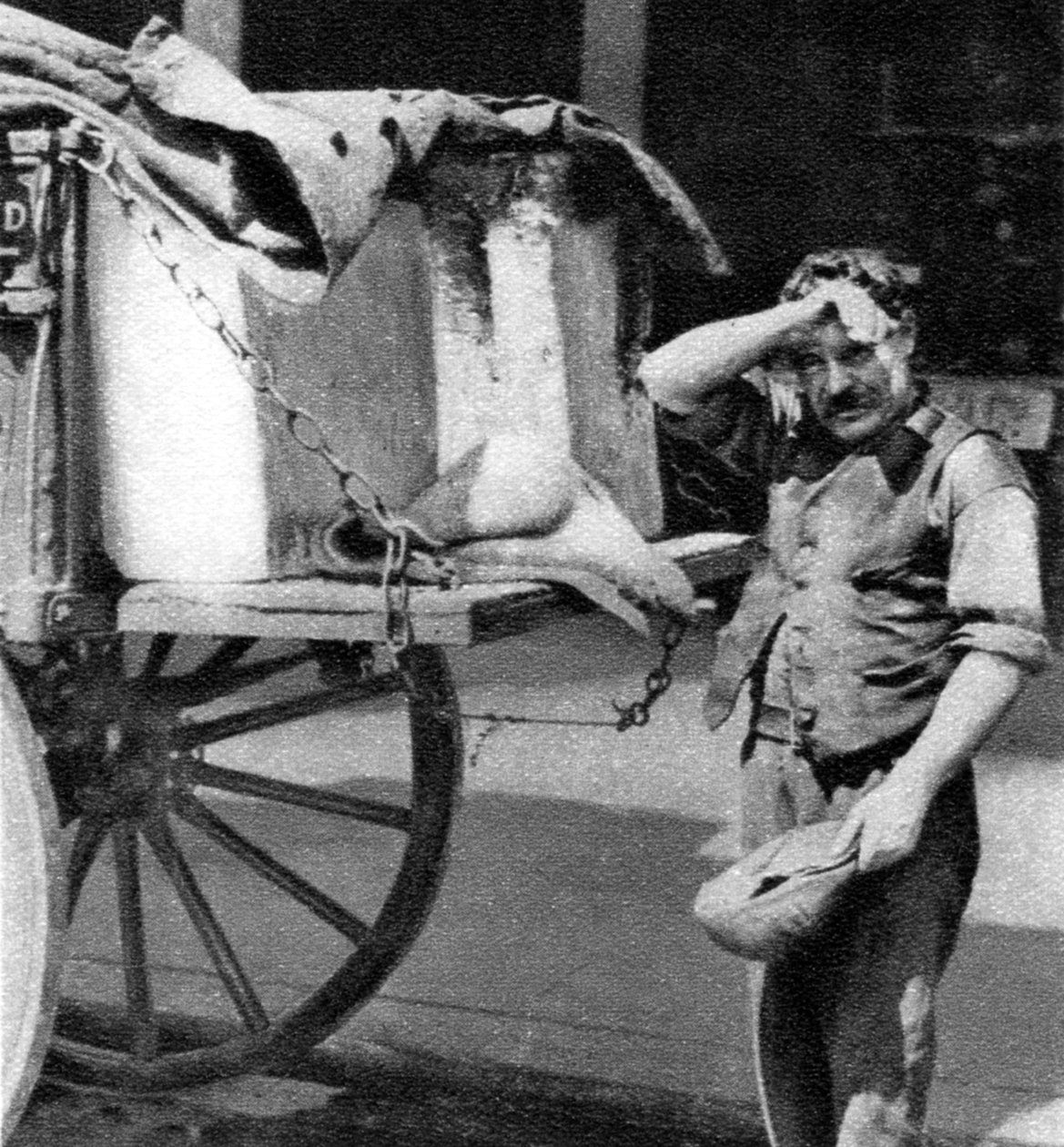 1926-1927年，一个带着冰车的冰人，伦敦 作者 不明
