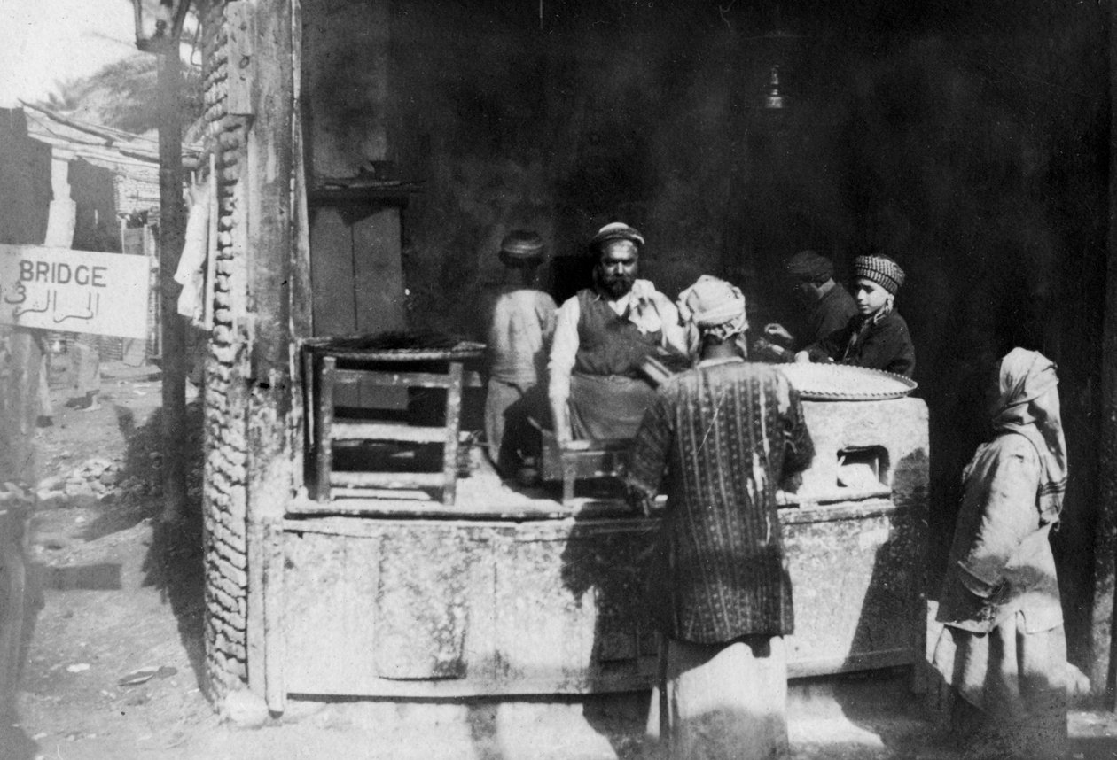 伊拉克巴格达，阿勒颇路的阿拉伯厨师，1917-1919年 作者 不明