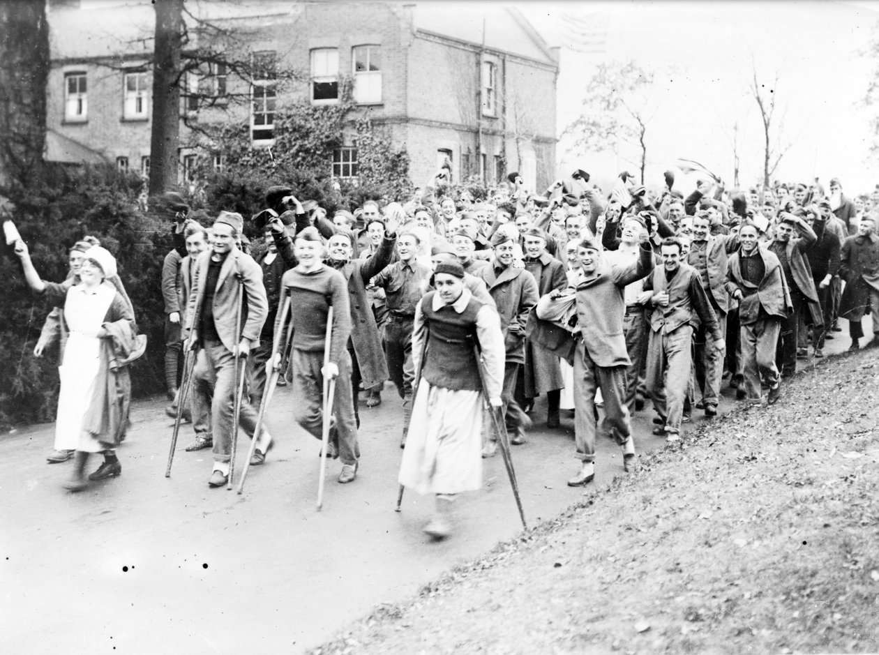 Armistice parade at the American Hospital in Dartford 作者 不明