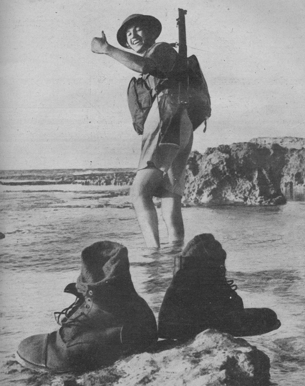 靴子，靴子，靴子，靴子，上下移动..，1941年。 作者 不明