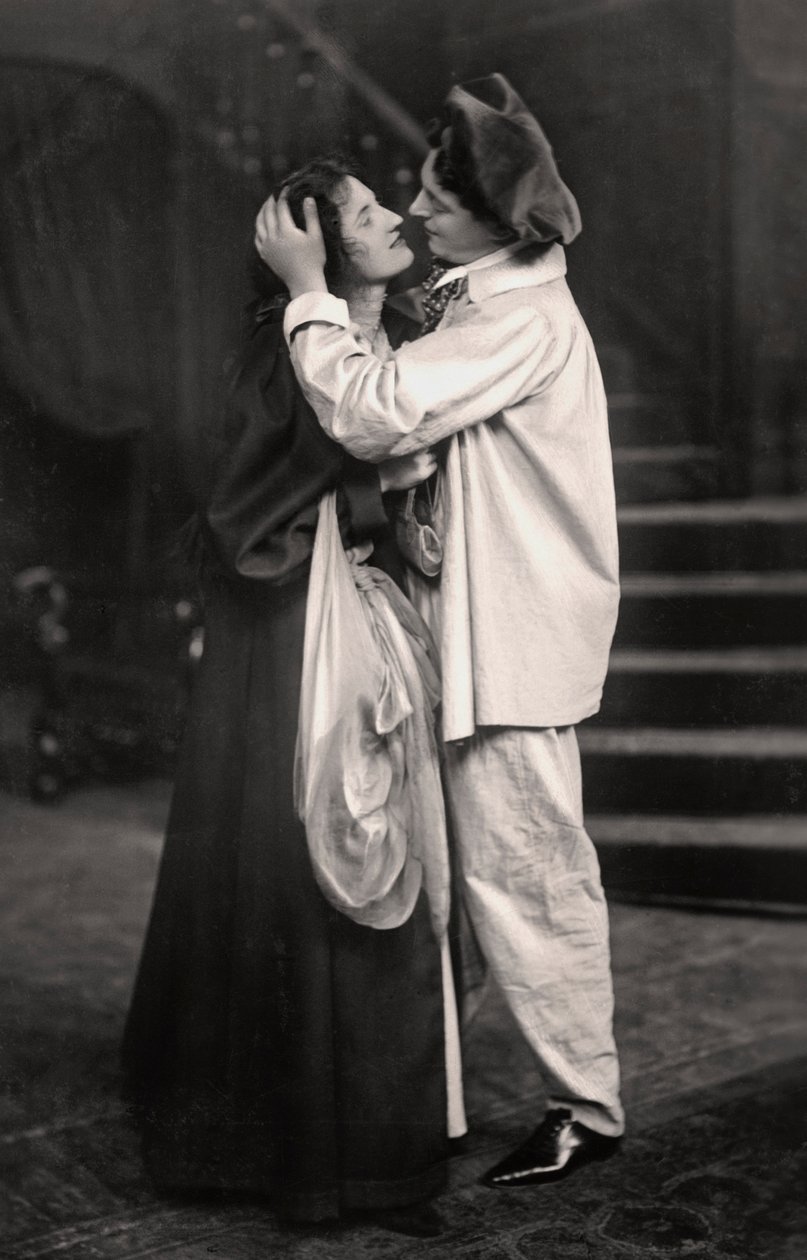 比阿特丽斯·特里（Beatrice Terry）和马什·艾伦（H.Marsh Allen）在《冰宫》中，1907年 作者 不明