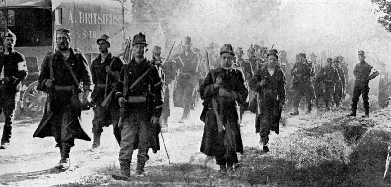 比利时军队接近战场，第一次世界大战，1914年 作者 不明