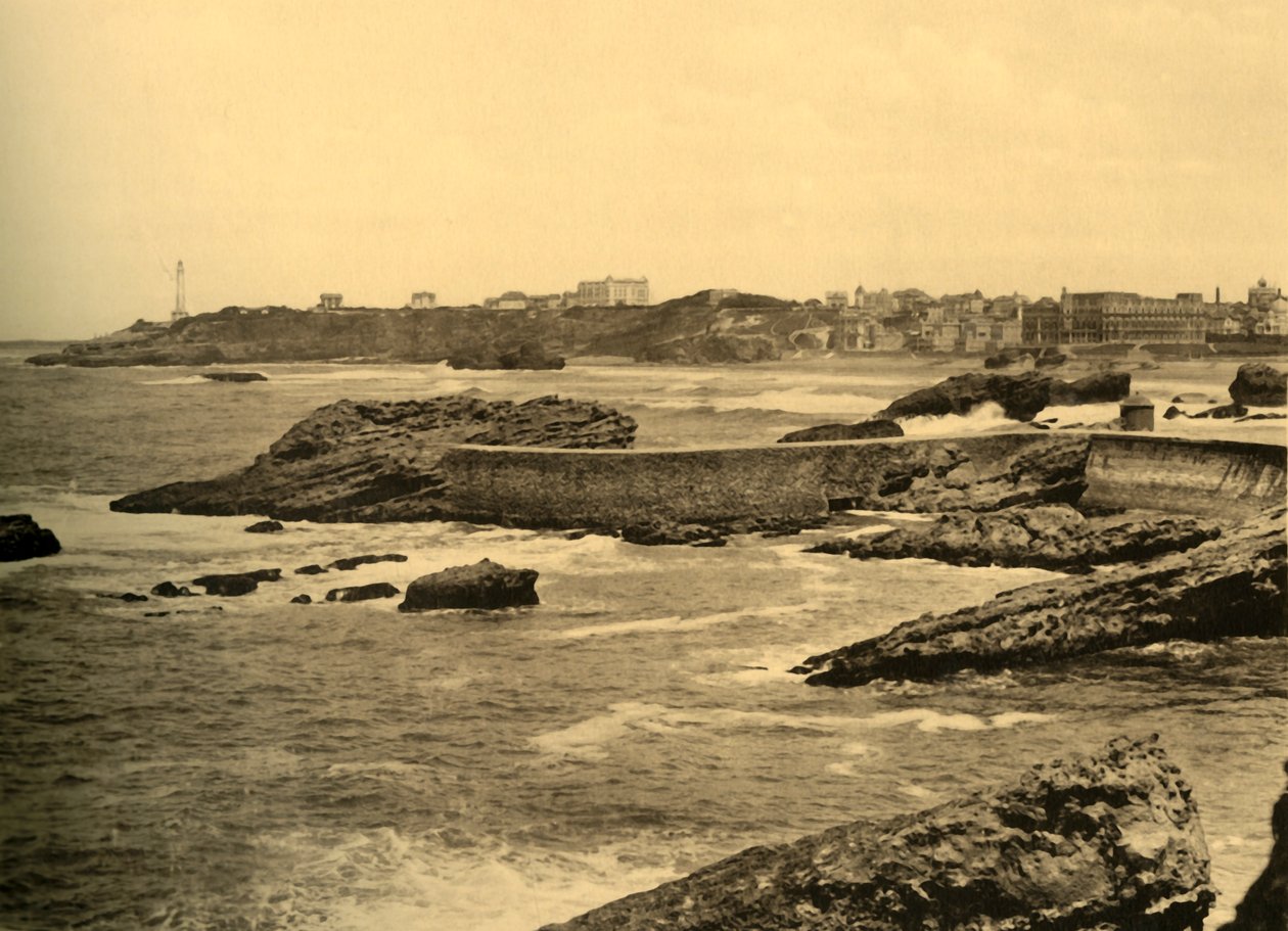 比亚里茨（Biarritz）-拉迪格咖啡厅（La Digue de la Cafetiere），建于1930年。 作者 不明