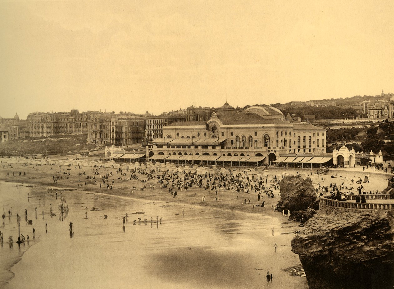 比亚里茨（Biarritz）-市政娱乐场和大广场（c1930）。 作者 不明