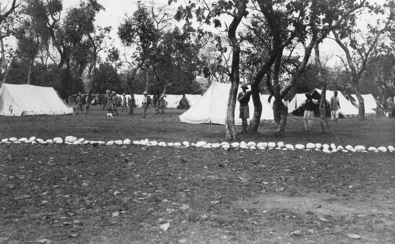 1917年，印度军队在印度亚穆纳河边营扎 作者 不明