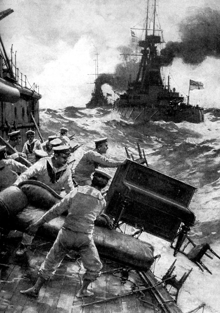1914年第一次世界大战，北海，英国水手投掷舷外奢侈品 作者 不明
