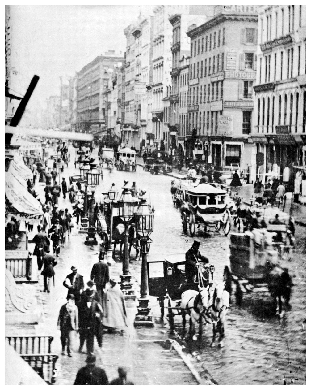 美国纽约百老汇和春天街，1867年-1955年 作者 不明