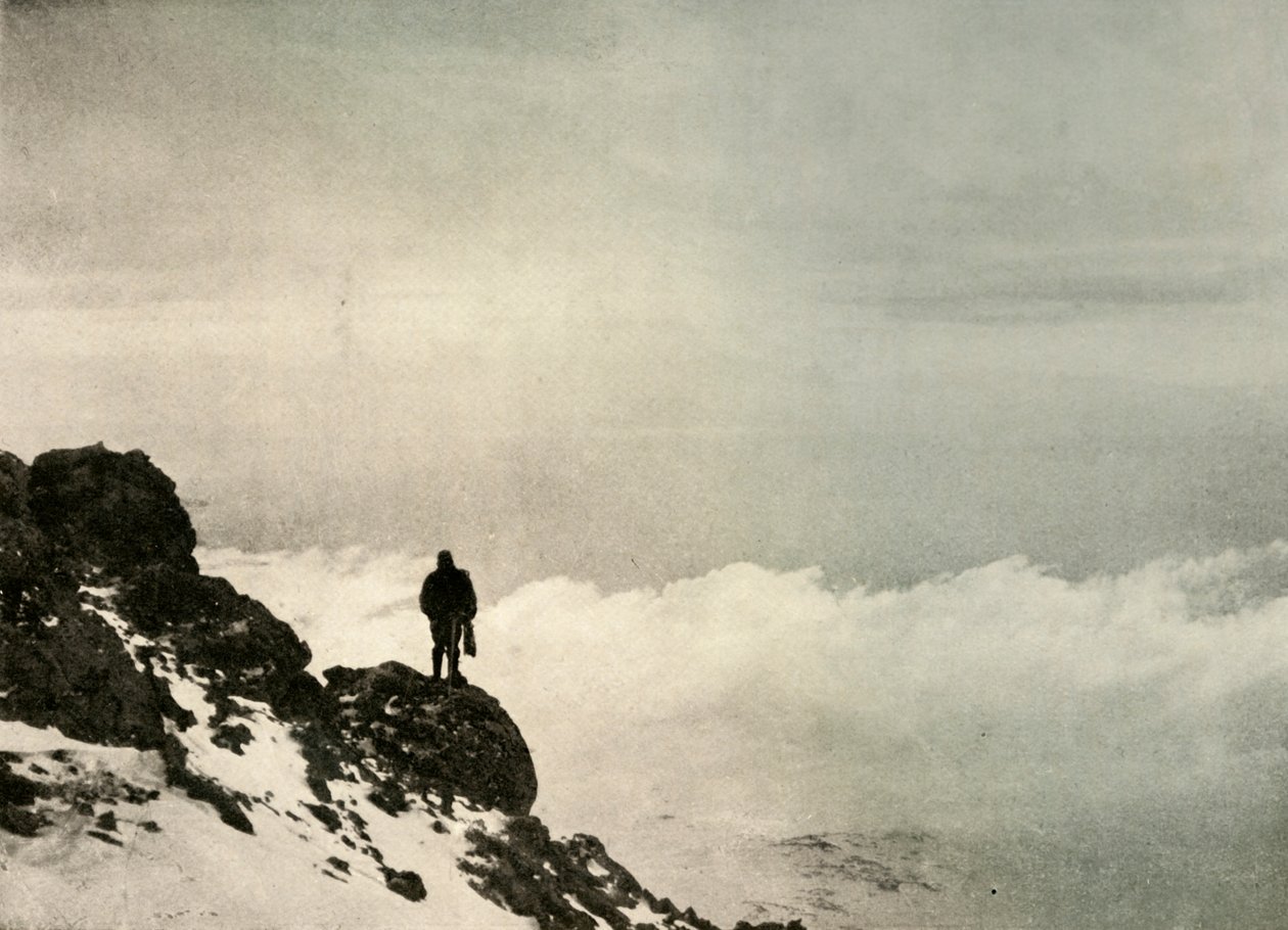 布罗克赫斯特（Brocklehurst）从...俯视埃雷布斯山（Erebus），1908年，1909年 作者 不明