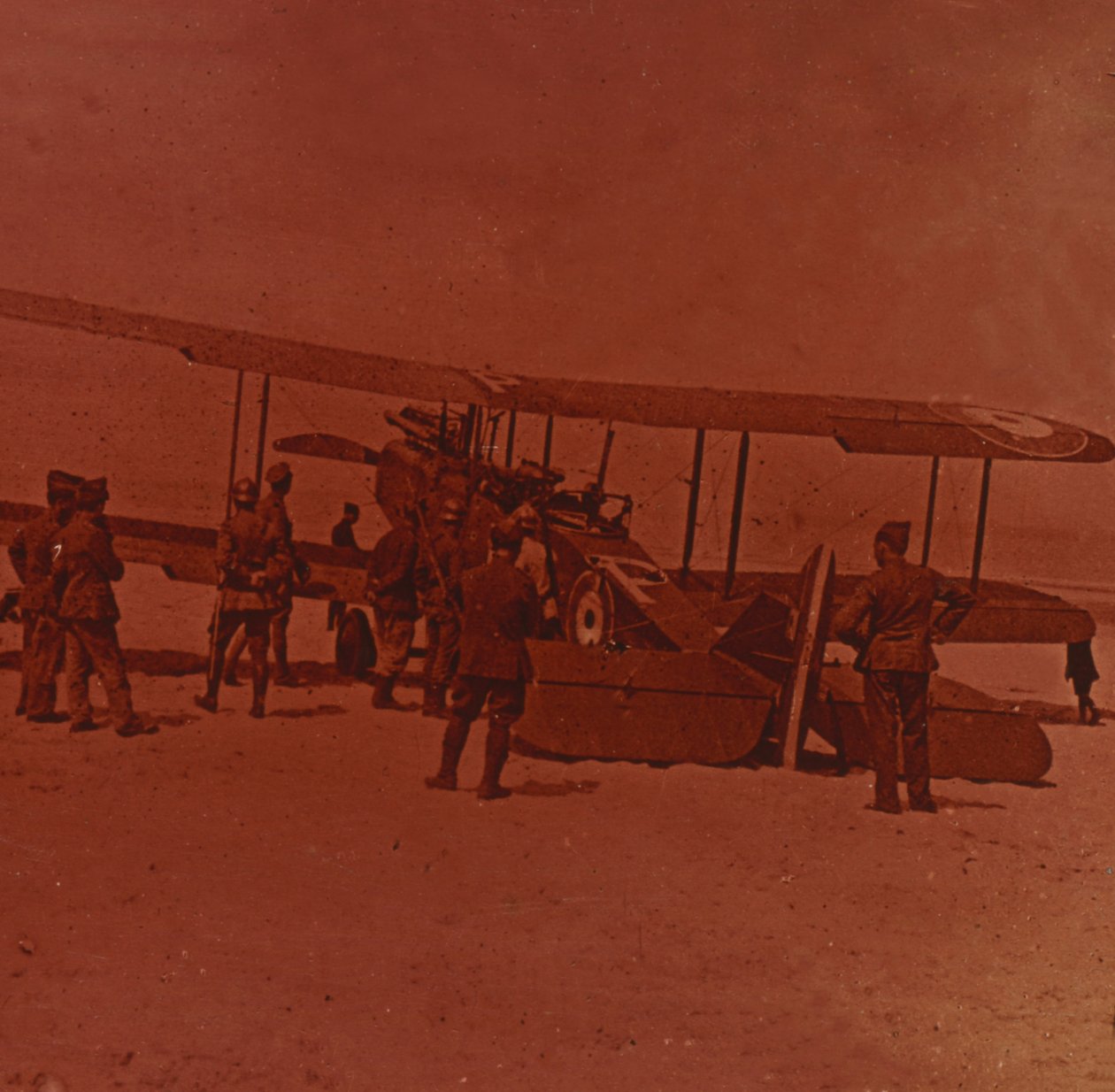 损坏的英国飞机c1914-c1918。 作者 不明