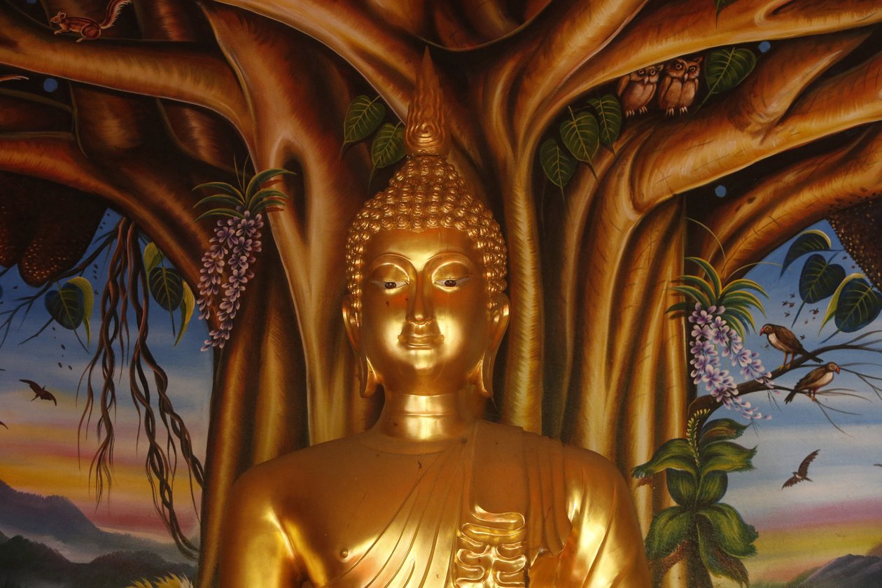 Buddha statue in Wat Dab Phai, Chiang Mai. Thailand 作者 不明