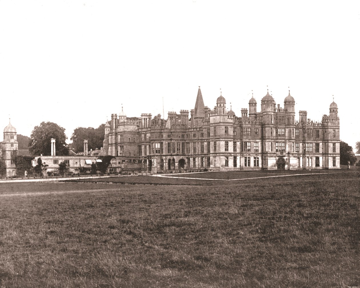 1894年，林肯郡伯格利大厦（Burghley House）。 作者 不明