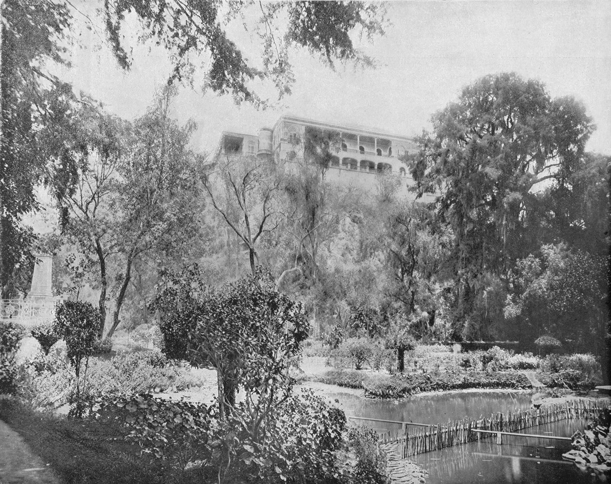 墨西哥查普尔特佩克，大约1897年。 作者 不明