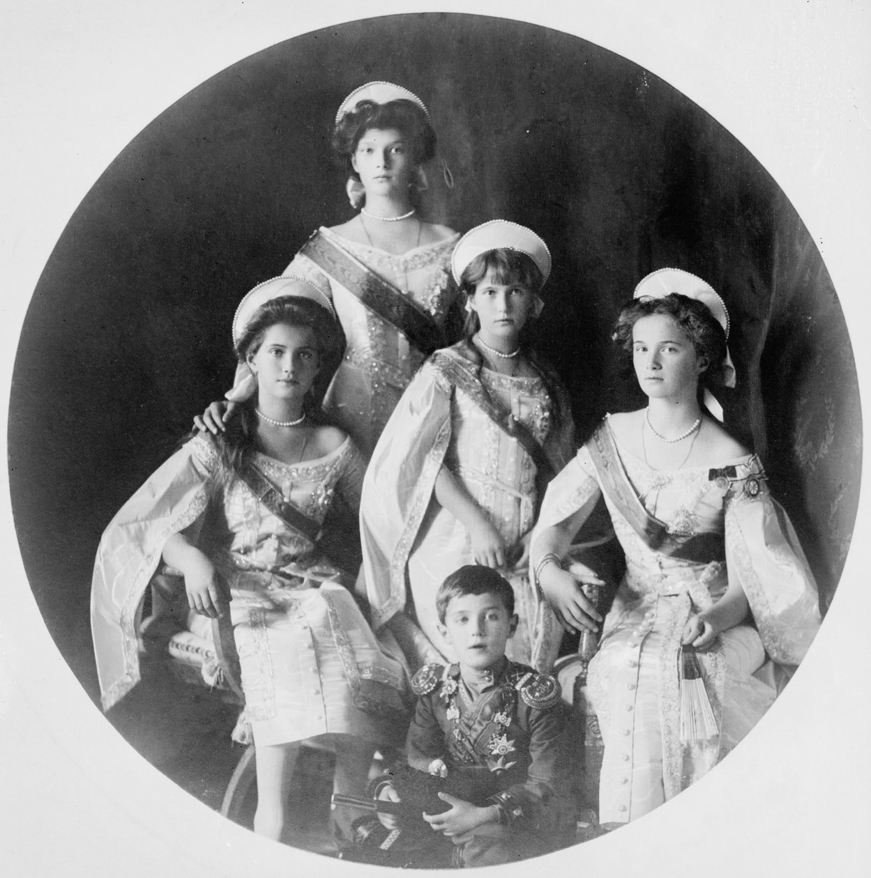 俄罗斯沙皇尼古拉二世（c1910-c1914）的孩子 作者 不明
