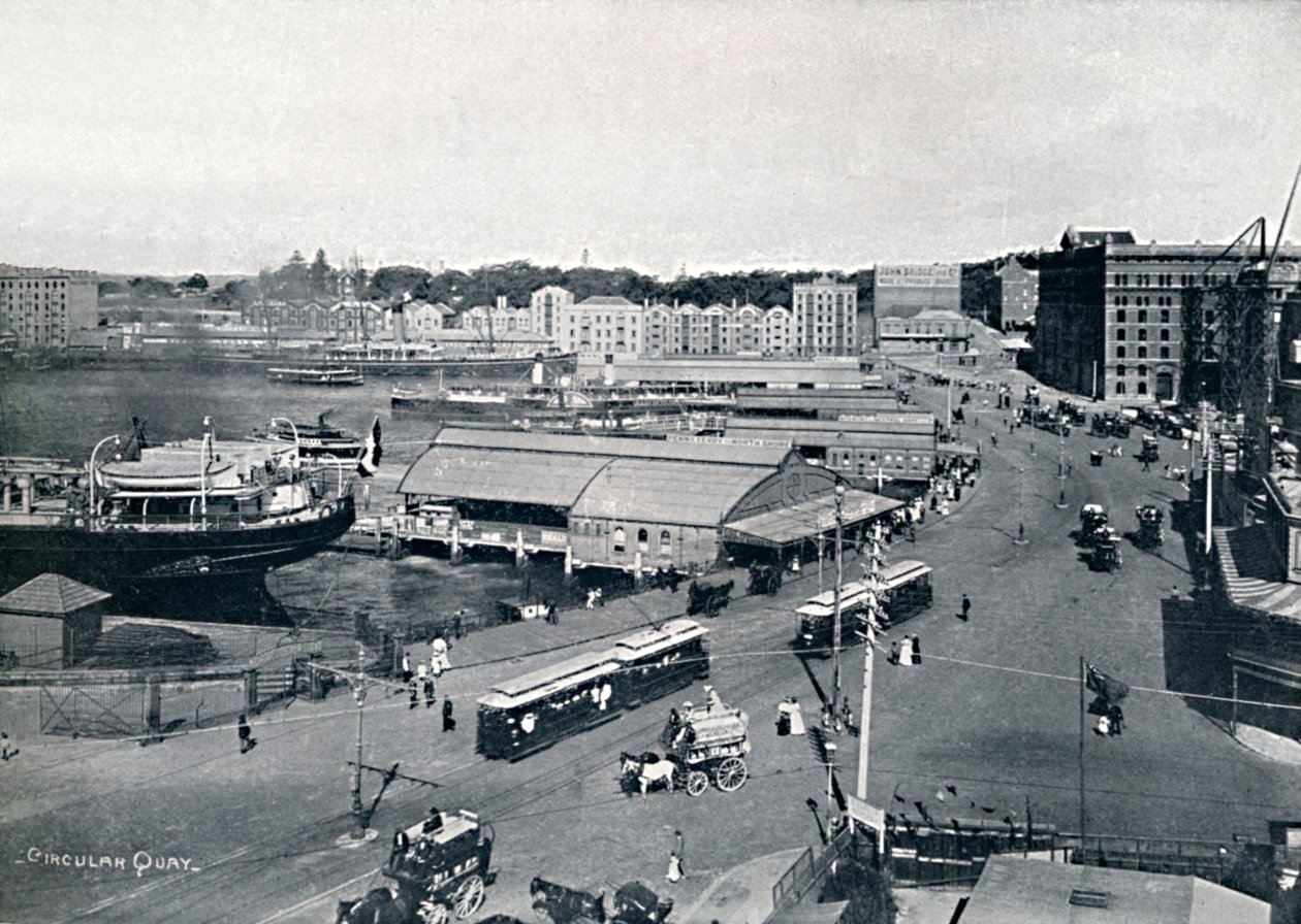 环形码头，c1900。 作者 不明