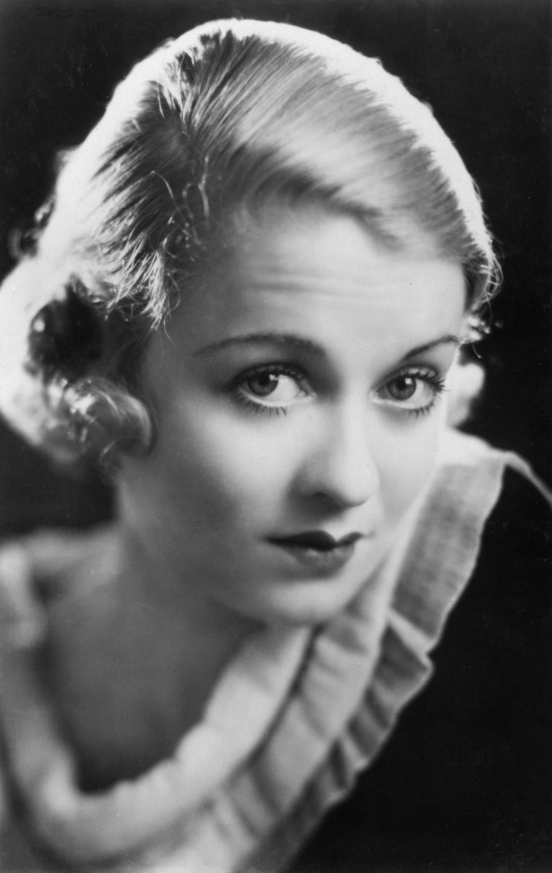 康斯坦斯·贝内特（Constance Bennett）1904-1965，美国女演员，二十世纪 作者 不明