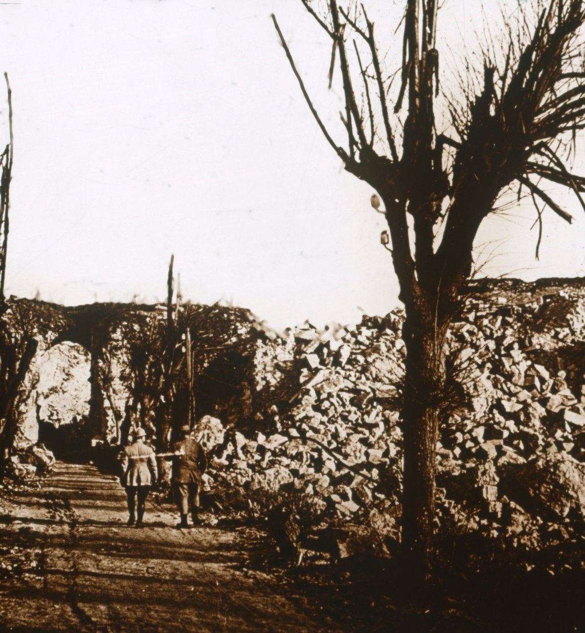 法国库西勒城堡c1914-c1918 作者 不明
