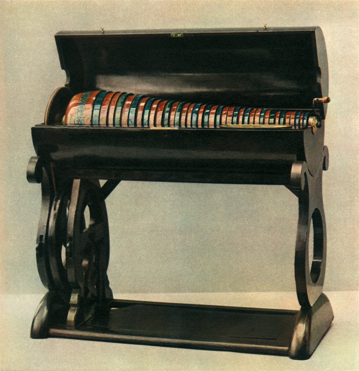 十九世纪上半叶的捷克玻璃口琴，1948年 作者 不明