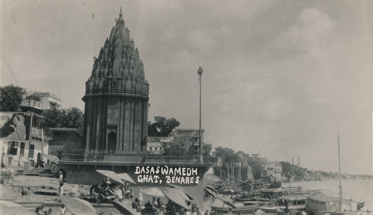 贝纳雷斯（Danarswamedh Ghat），贝纳雷斯（Benares）。 作者 不明