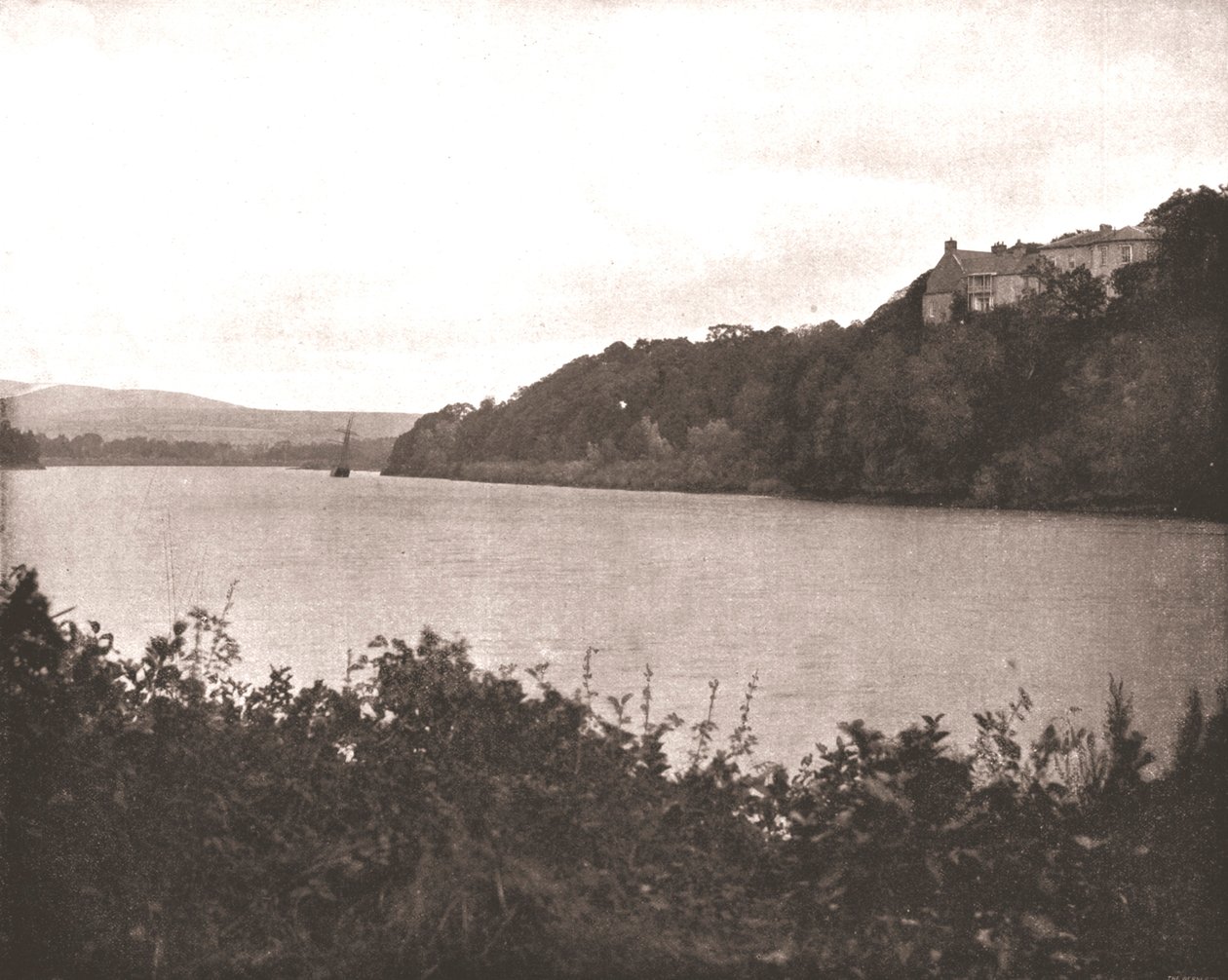 爱尔兰沃特福德郡德罗玛娜城堡（Dromana Castle），1894年。 作者 不明
