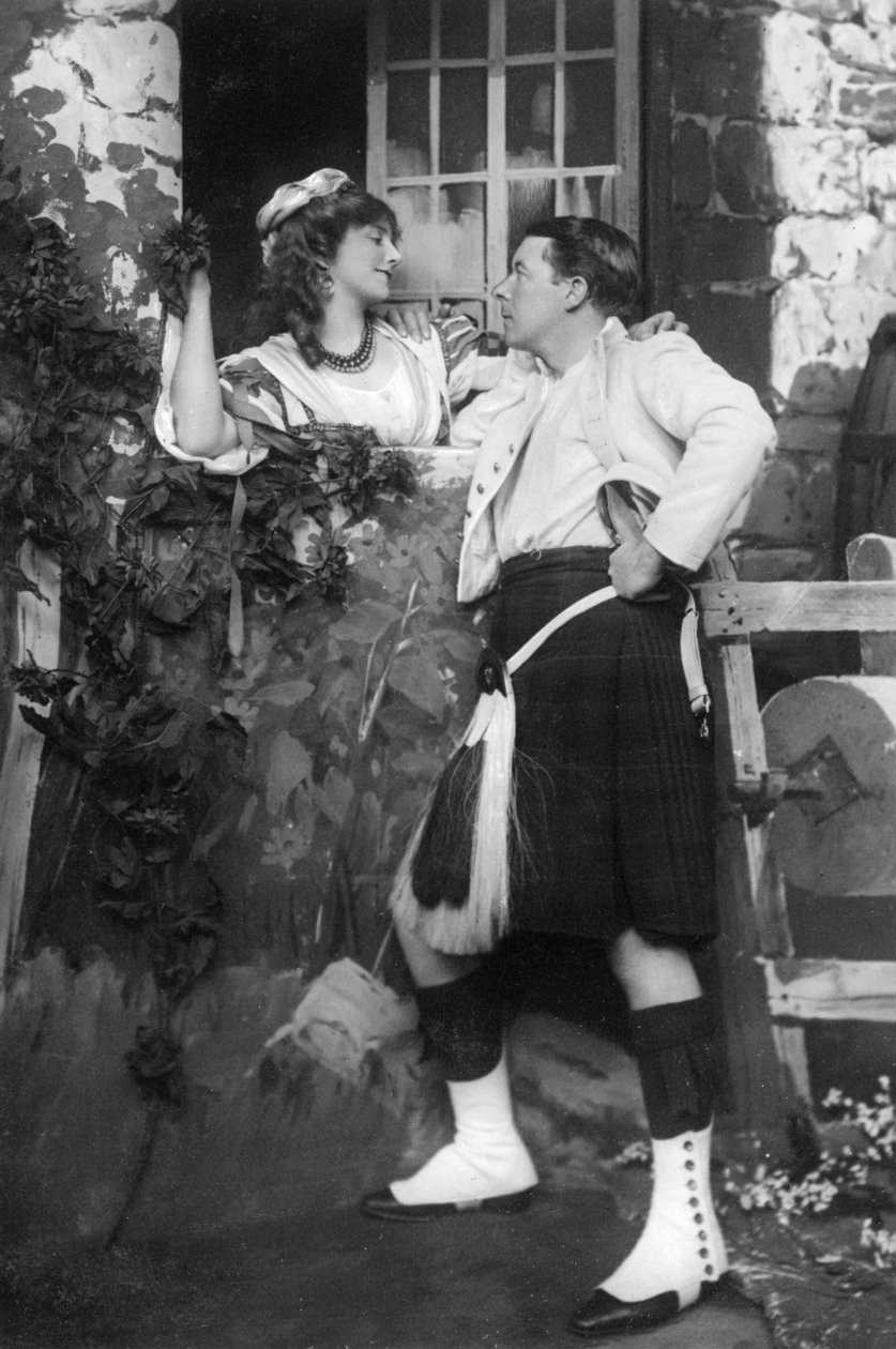 艾拉琳·泰里斯（Ellaline Terriss）和西摩·希克斯（Seymour Hicks），摄于《同志戈登》，摄于1907年 作者 不明