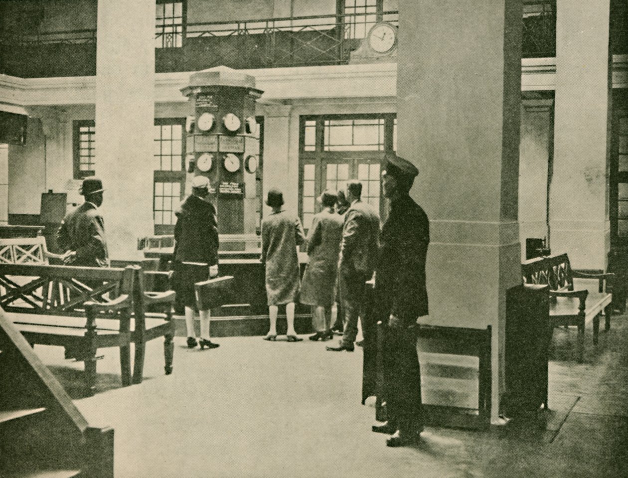 伦敦航空站入口大厅，1927年 作者 不明