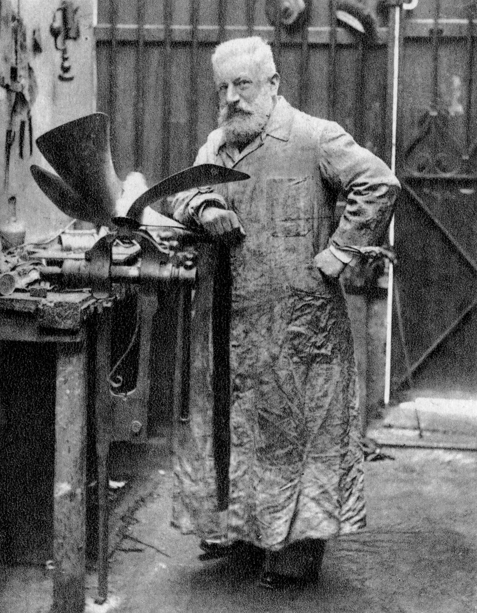 费尔南·森林（Fernand Forest），法国发明家，1888年 作者 不明