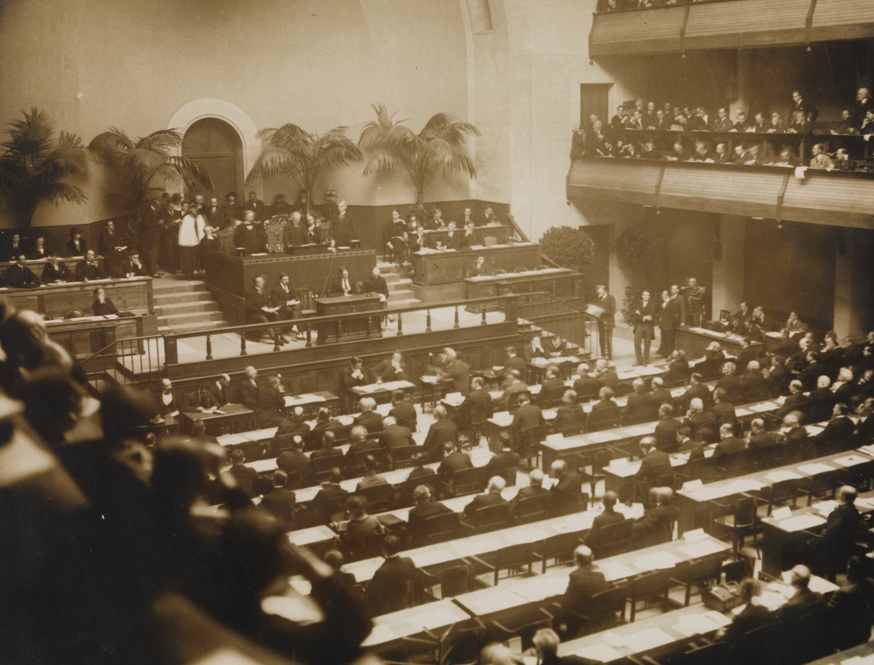 国际联盟第一次会议，1920年11月15日在日内瓦举行 , 1920年。 作者 不明