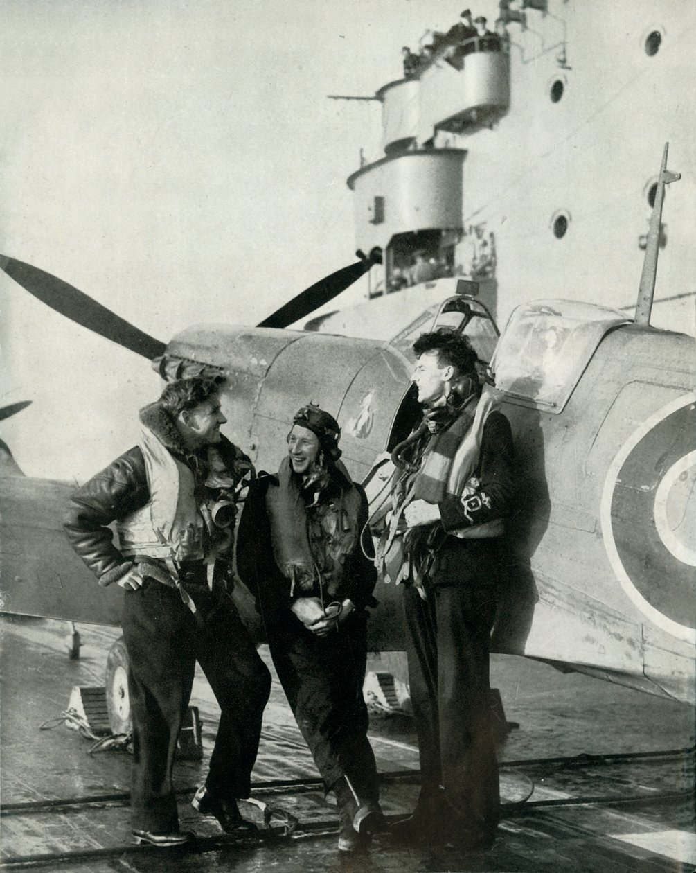 机队航空兵飞行员，1943年。 作者 不明