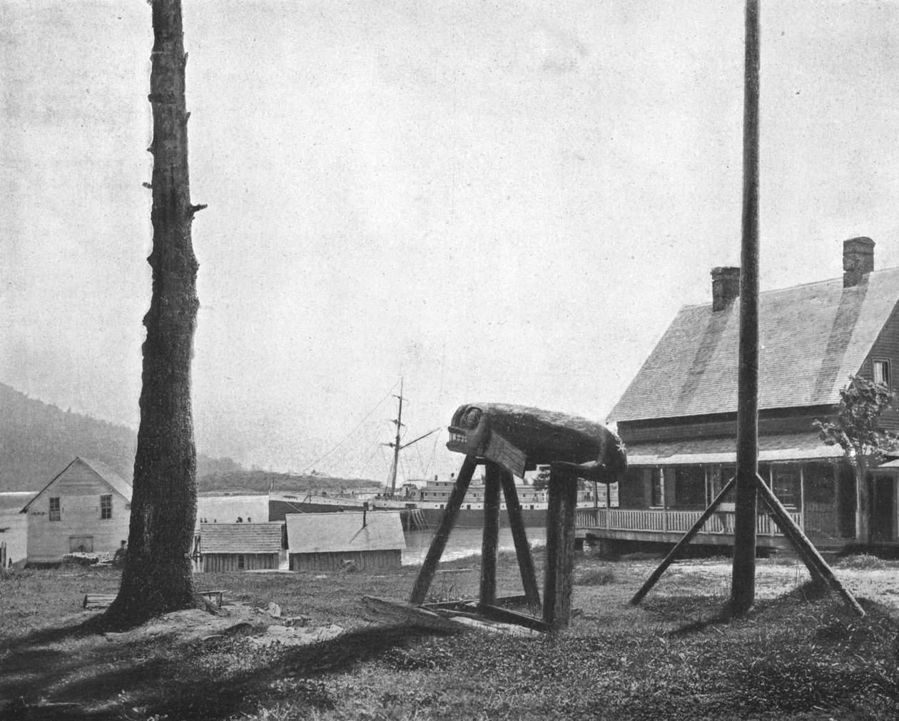 美国阿拉斯加州弗兰格尔堡（Fort Wrangell），摄于1900年。 作者 不明
