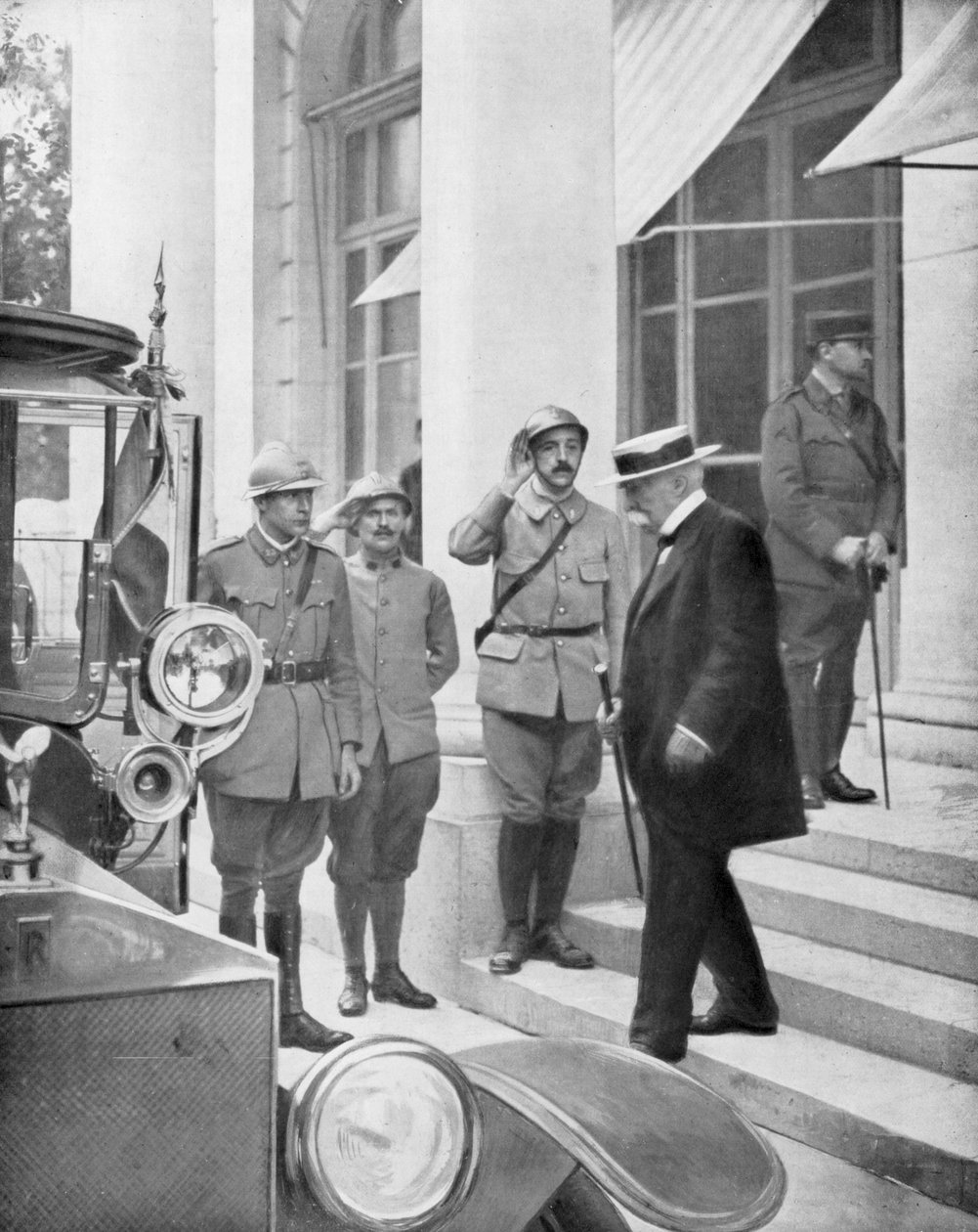 法国总理乔治·克莱蒙梭在法国凡尔赛1918年6月3日 作者 不明