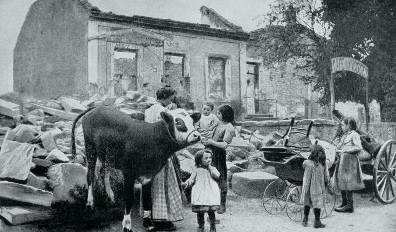 第一次世界大战，1915年，法国难民返回被遗弃的村庄Artois 作者 不明