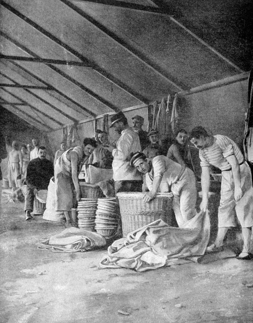 法国水手在希腊莱姆诺斯Moudros的一个营地中，1915年 作者 不明