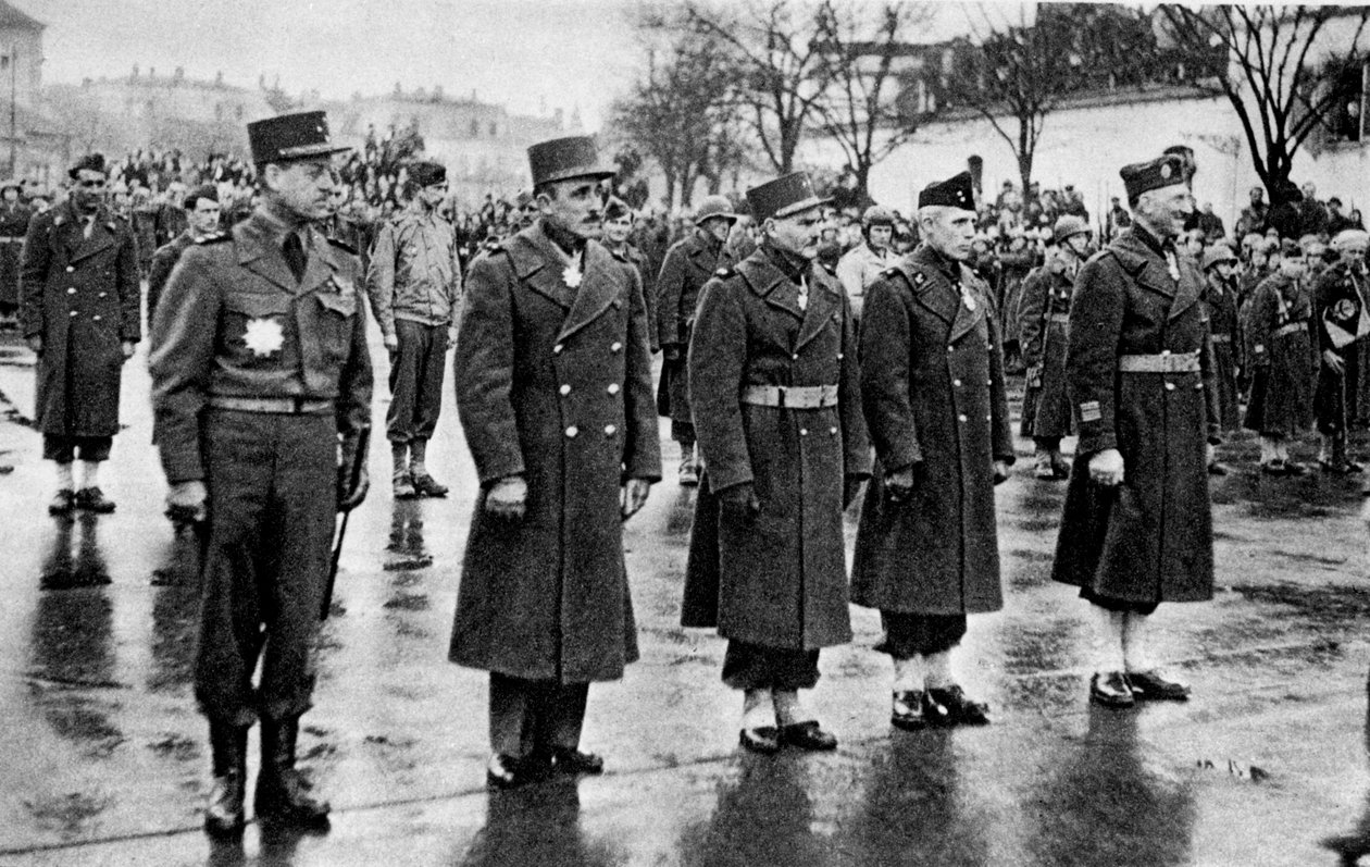1945年2月10日，法国士兵被授予法国米卢斯军团荣誉勋章 作者 不明