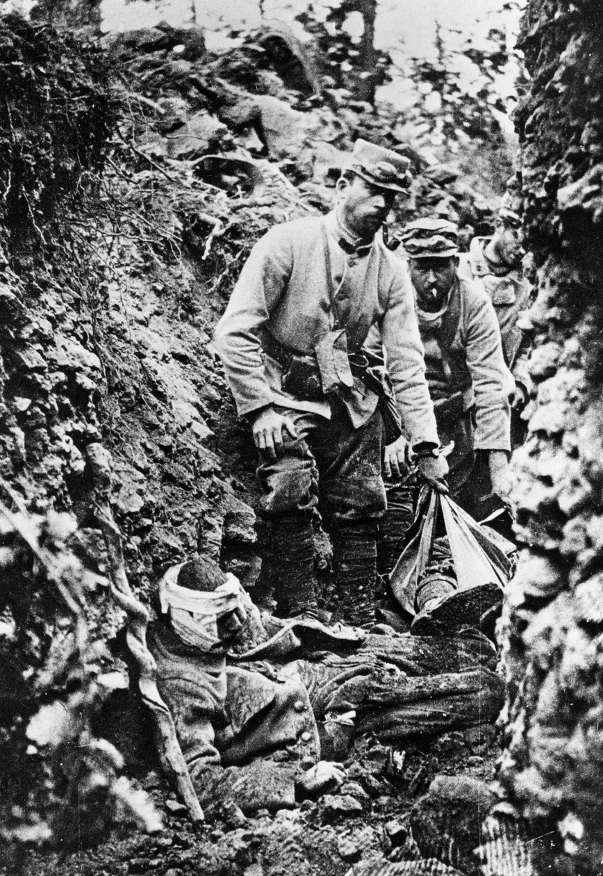 1915年6月30日，第一次世界大战后，德国军队遭到德国的进攻和轰炸 作者 不明