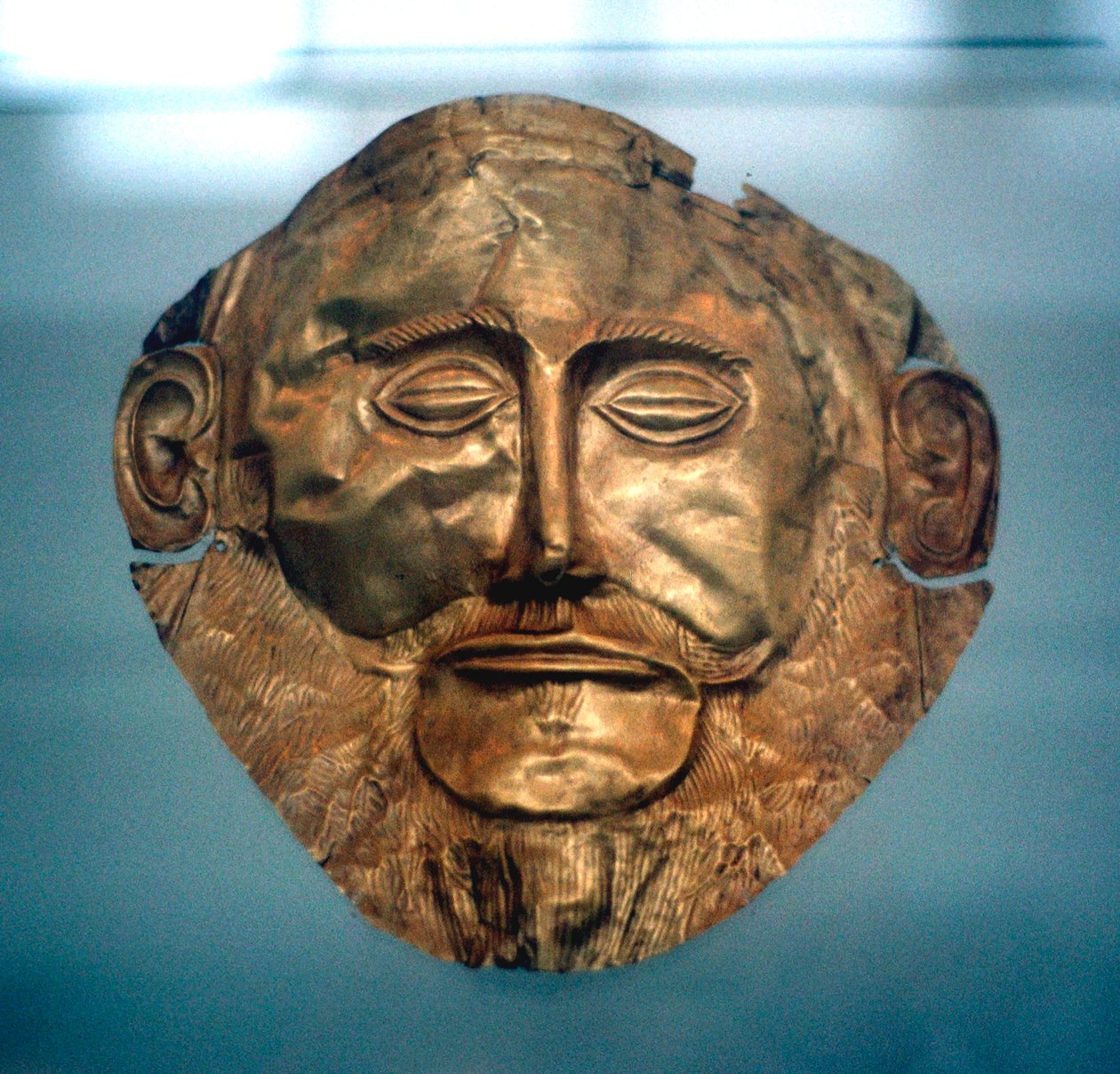 迈锡尼传奇国王阿伽门农的葬礼面具，约公元前1600-1500年 作者 不明